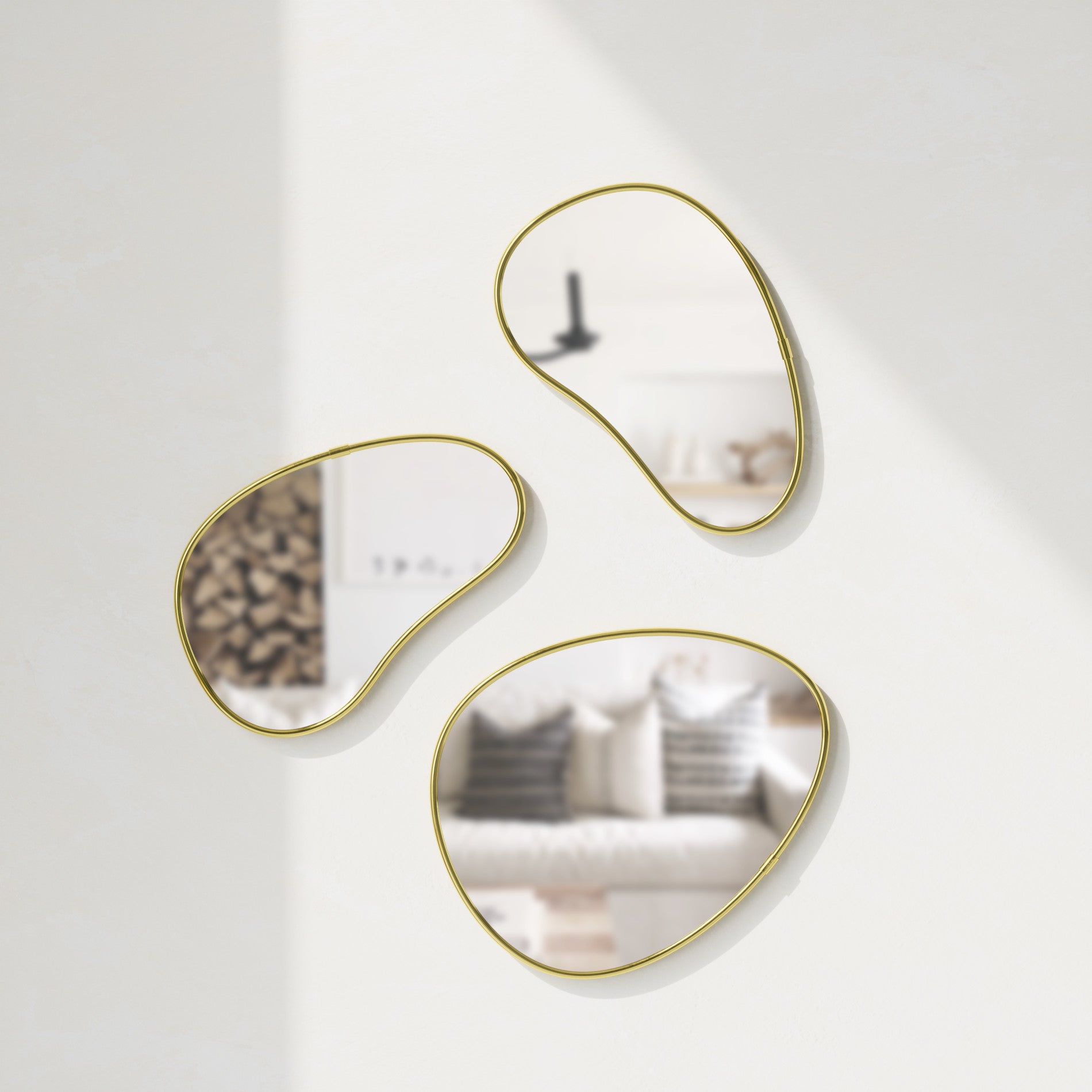 Hubba Pebble Wall Mirrors. Set of 3
