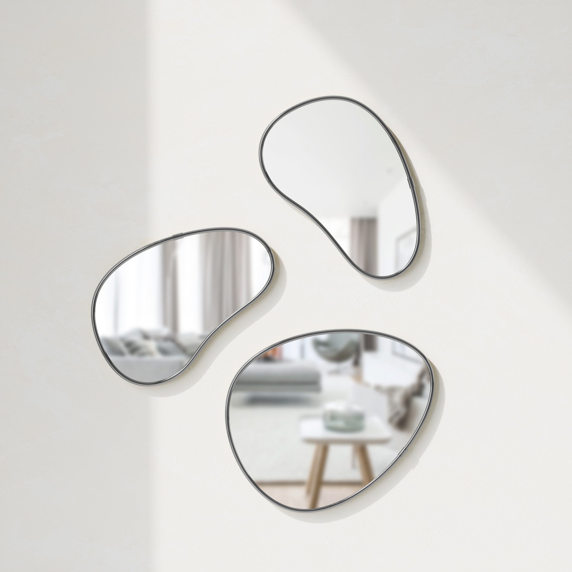 Hubba Pebble Wall Mirrors. Set of 3